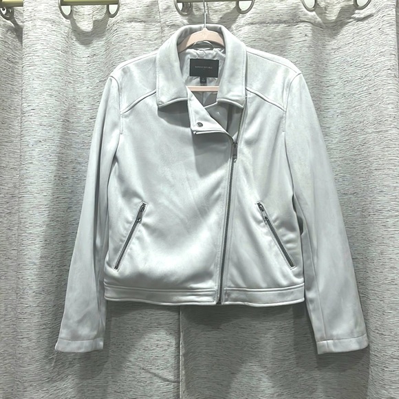 Banana Republic Factory Jackets & Blazers - 💞3 for $50💞Banana republic jacket